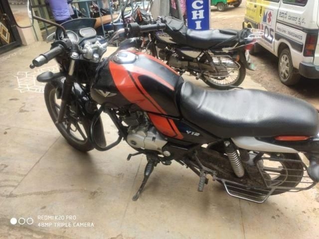 Bajaj V12 125cc 2017