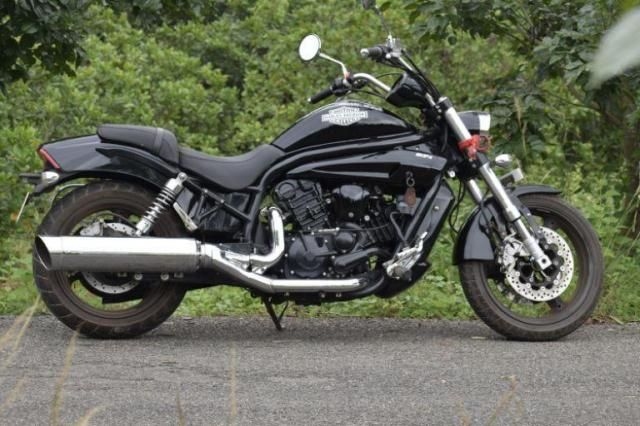 Hyosung Aquila Pro GV650 2015