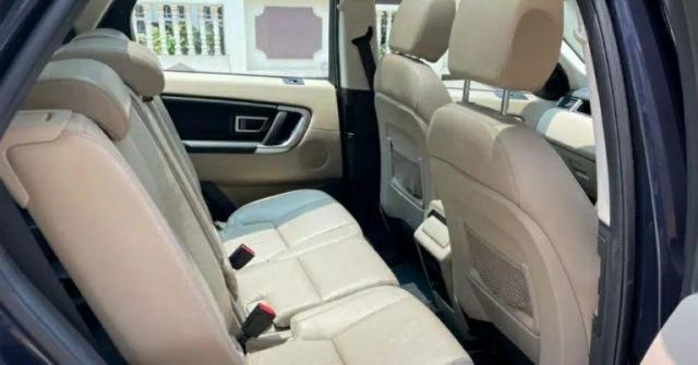 Land Rover Discovery Sport HSE 7-Seater 2015