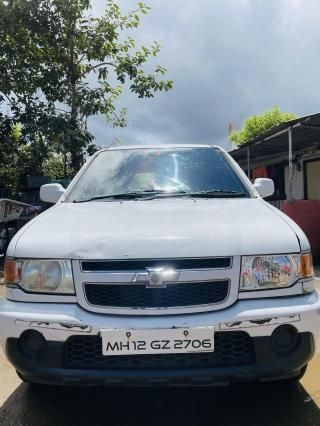 Chevrolet Tavera LS 2012