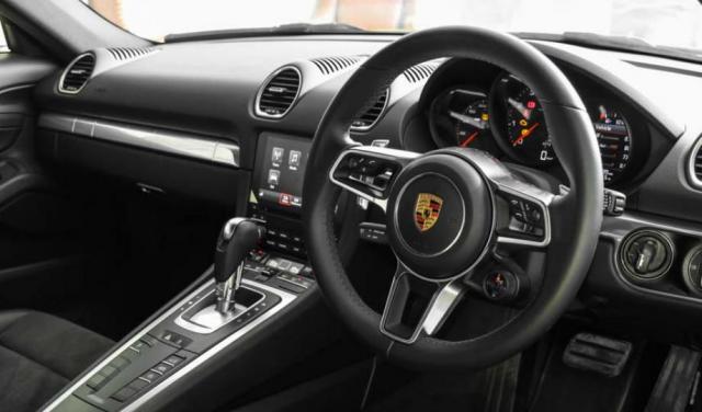 Porsche 911 Carrera S 2013