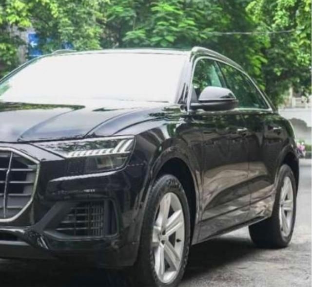 Audi Q8 55 TFSI Quattro 2021