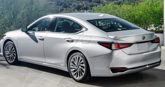Lexus ES 300H 2021