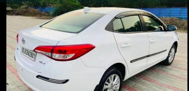 Toyota Yaris J MT 2020