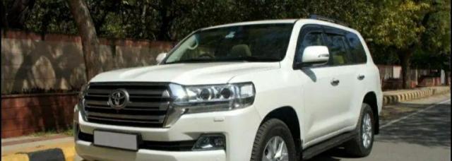 Toyota Land Cruiser LC200 VX 2014