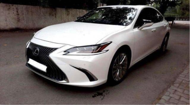 Lexus ES 300H 2021