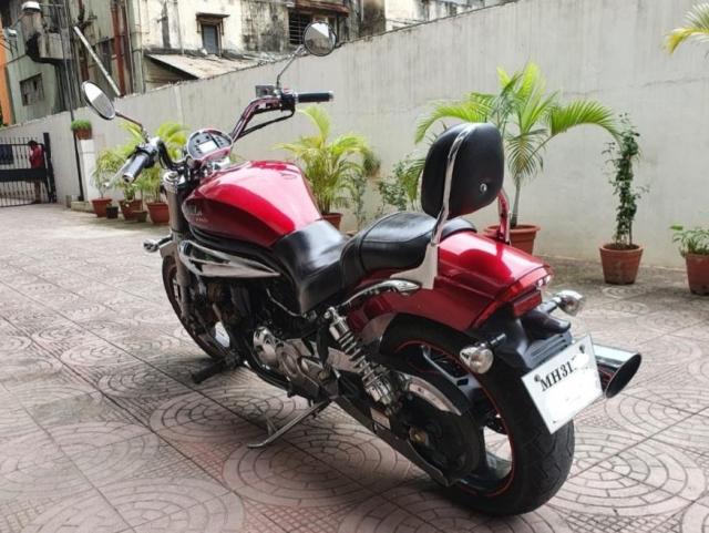 Hyosung Aquila Pro GV650 2013