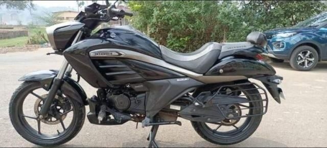 Suzuki Intruder 150cc 2018