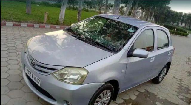 Toyota Etios Liva GD 2012