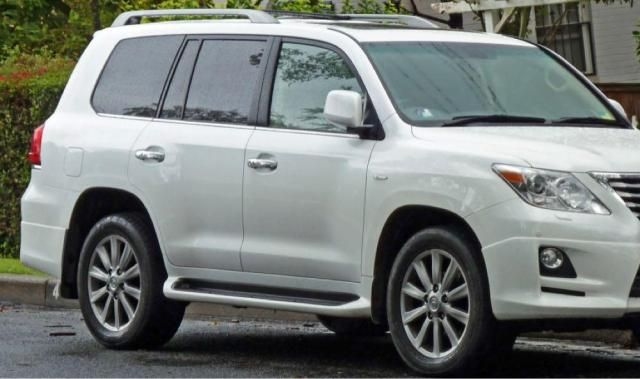 Lexus LX 570 2021