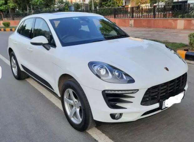 Porsche Macan Base BS6 2021