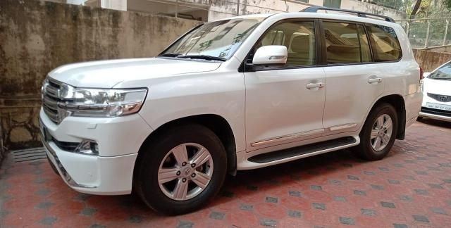 Toyota Land Cruiser LC 200 VX 2017