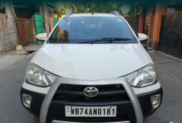 Toyota Etios Cross 1.2 G 2015