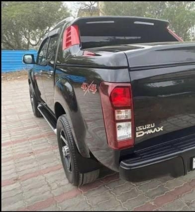 Isuzu D-Max V-Cross HIGH DIESEL 2019