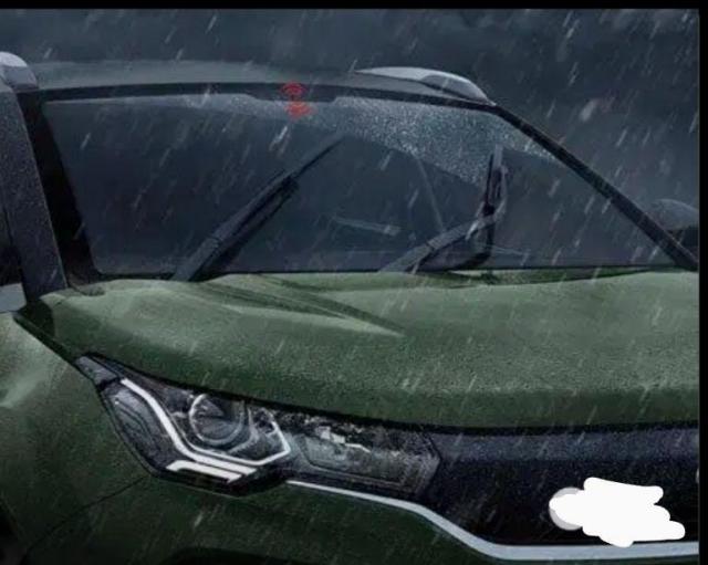 Tata Nexon XE Petrol 2020