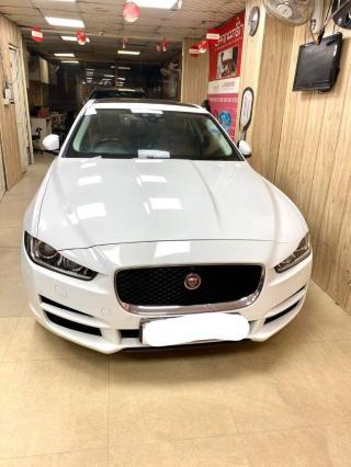Jaguar XE SE Petrol BS6 2019