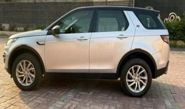 Land Rover Discovery Sport HSE Luxury 7-Seater 2018