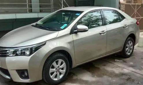 Toyota Corolla Altis 1.8 G 2015