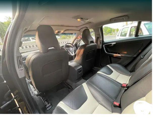 Volvo S60 T6 2017