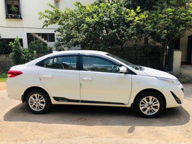 Toyota Glanza V CVT BS6 2020