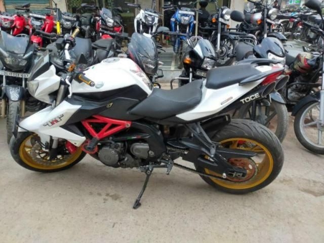 Benelli TNT 600i 2015