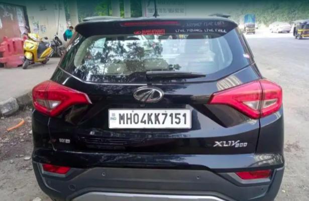 Mahindra XUV300 W8 (O) Diesel 2020