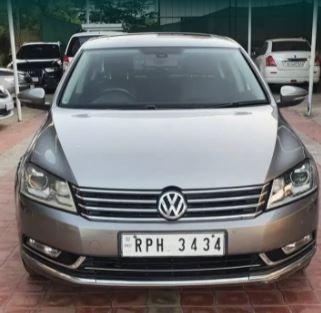 Volkswagen Passat Highline 2.0 TDI 2013