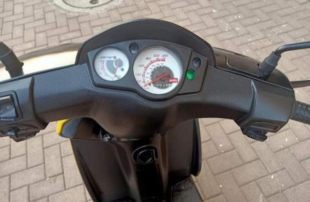 Aprilia SR125 Storm 2019