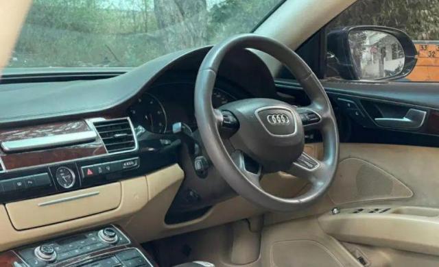 Audi A8 L 4.2 TDI Quattro 2011