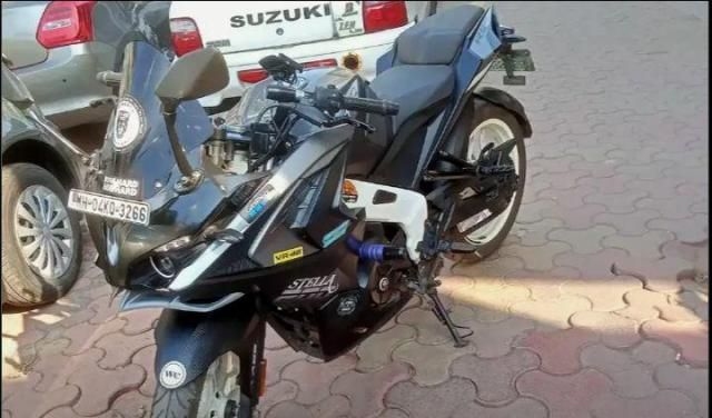 Bajaj Pulsar RS200 ABS 2021