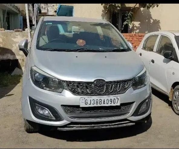 Mahindra Marazzo M8 7 STR 2018