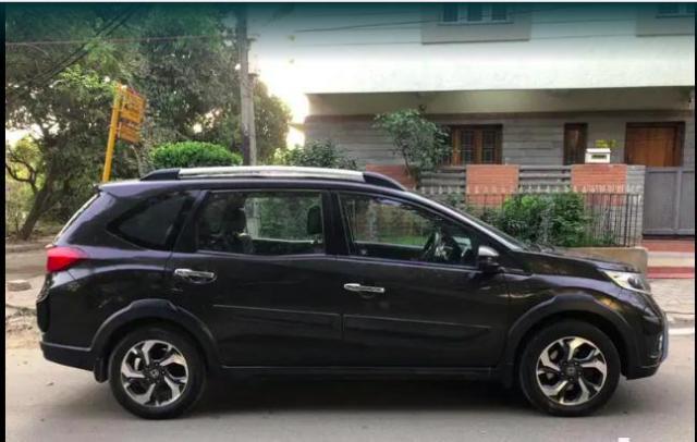 Honda BR-V V CVT Petrol 2016