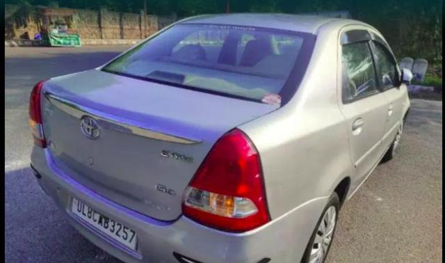 Toyota Etios Cross 1.4 GD 2014