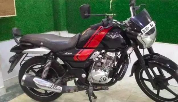 Bajaj V12 125cc 2017