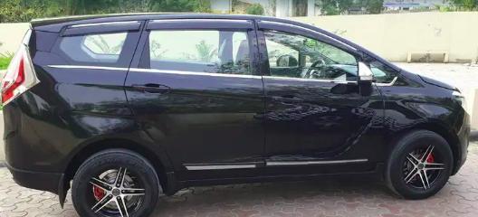 Mahindra Marazzo M2 7 STR 2018