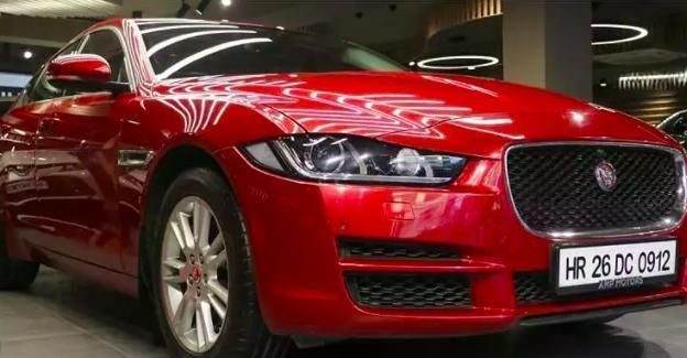 Jaguar XE Portfolio 2017