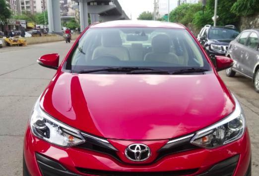 Toyota Yaris V MT 2019