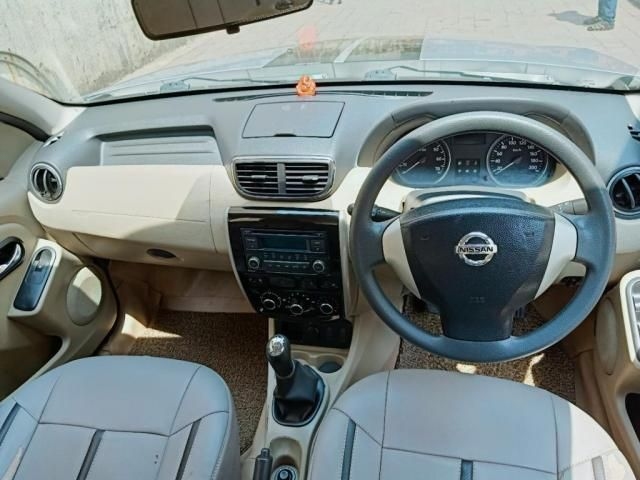 Nissan Terrano XL D PLUS 2015