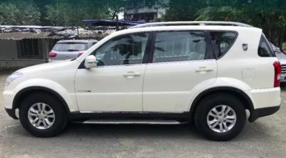 Mahindra Ssangyong Rexton RX6 2014