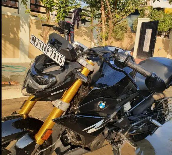 BMW G 310 R BS6 2021