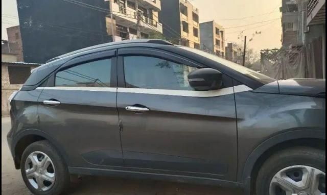 Tata Nexon XM Petrol 2021