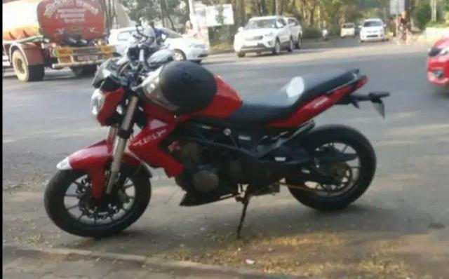 Benelli TNT 300 2016