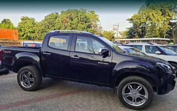 Isuzu D-Max V-Cross 4X4 2018