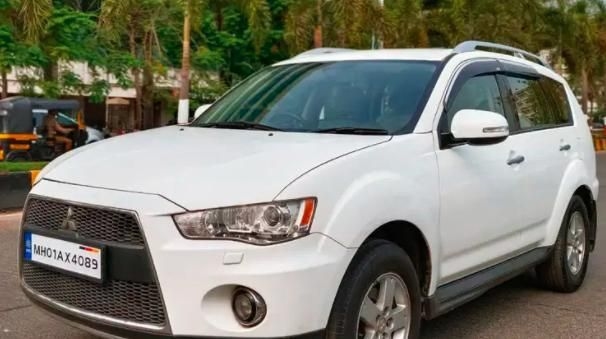 Mitsubishi Outlander 2.4 AT 2011