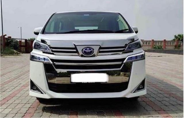 Toyota Vellfire Hybrid BS6 2021