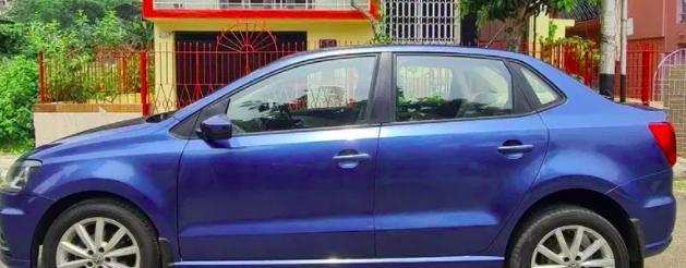 Volkswagen Ameo Highline 1.2L Plus (P) 2017