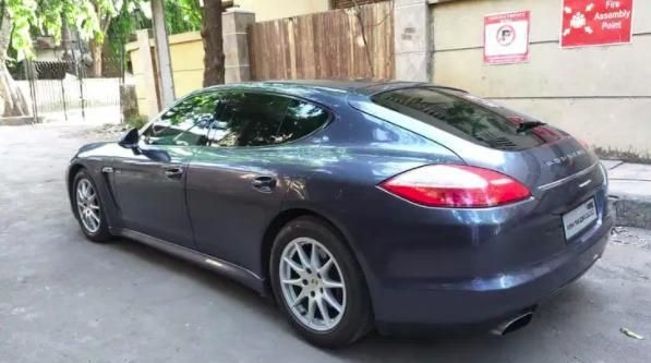 Porsche Panamera Diesel 2012