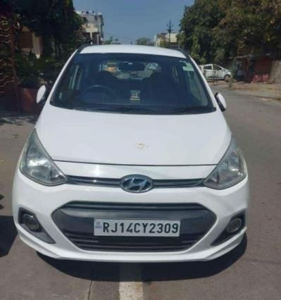 Hyundai Grand i10 Sportz 1.1 CRDi 2015