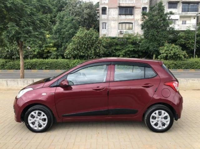 Hyundai Grand i10 Magna AT 1.2 Kappa VTVT 2016