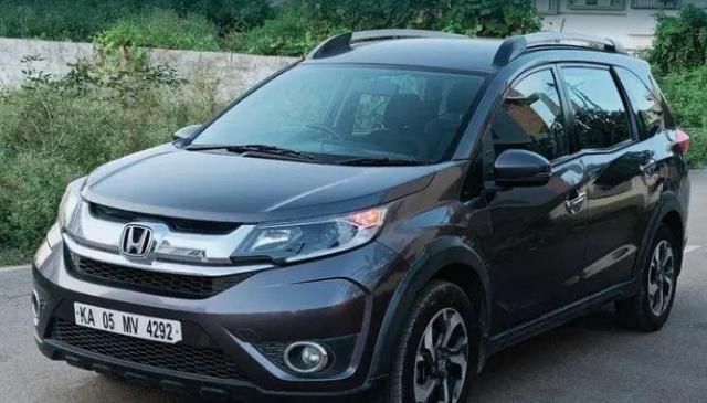 Honda BR-V V CVT Petrol 2017